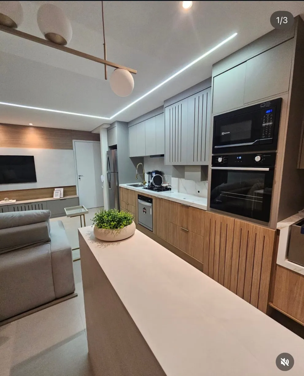 E20be435-fff0-4faa-9c2c-7d091a7b9512